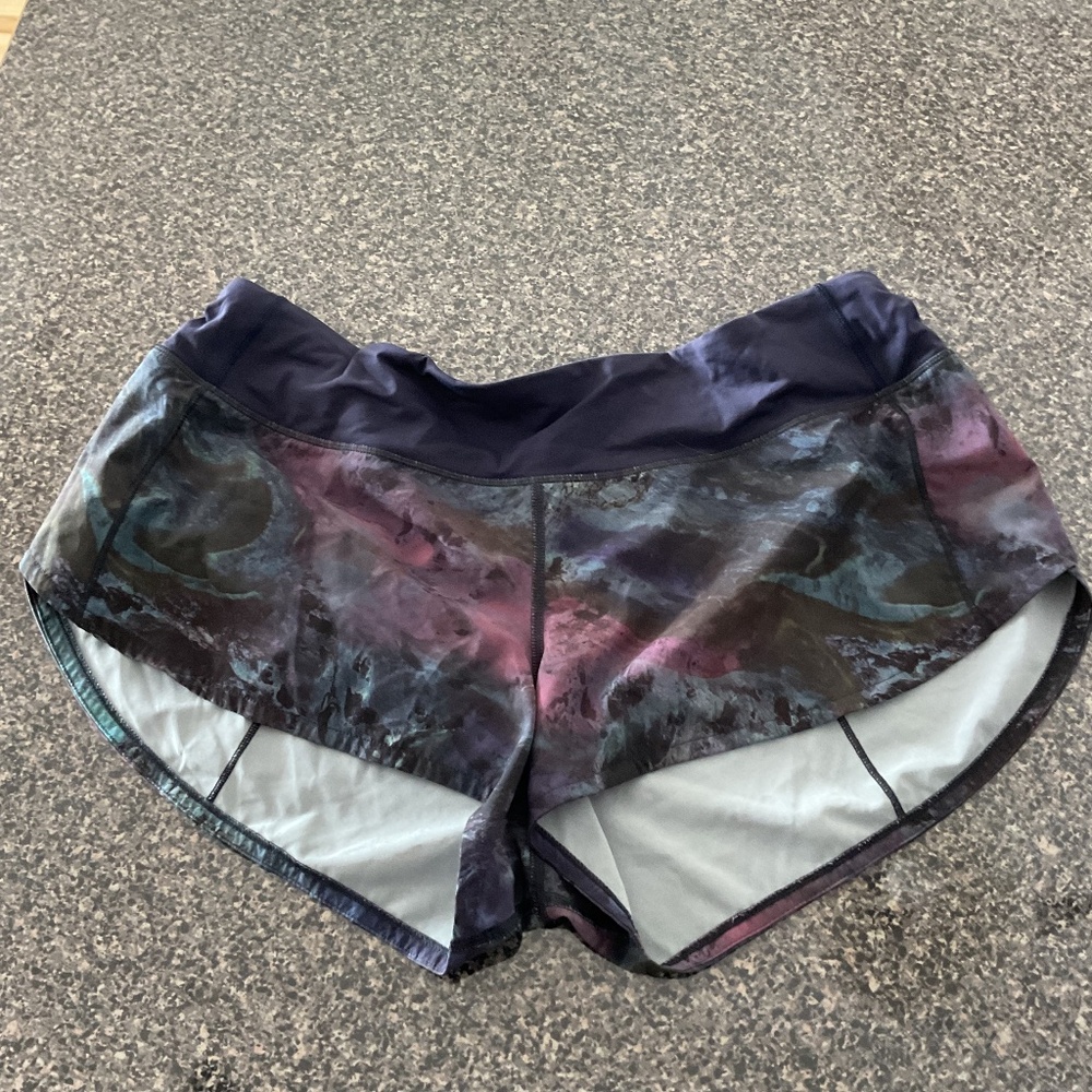 Lululemon Shorts, Size 10